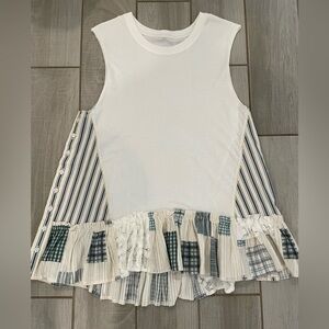 NWOT Pilcro Blue and White ruffled hem sleeveless tunic, size medium